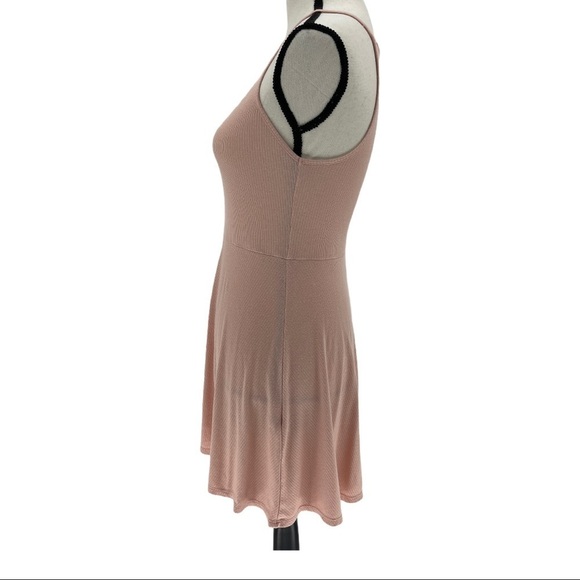 Forever 21 Pink Ribbed Knit Fit & Flare Dress Sz S - Picture 2 of 8
